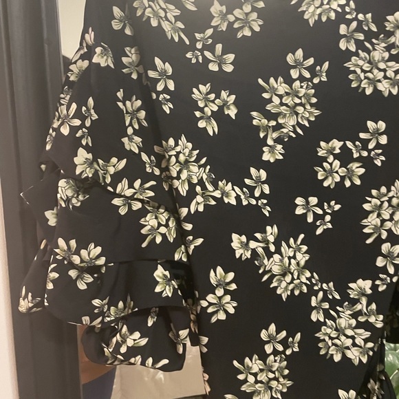 WORN ONCE FashionNova Black Rushed Lantern Sleeve Wrap Blouse - Picture 10 of 11